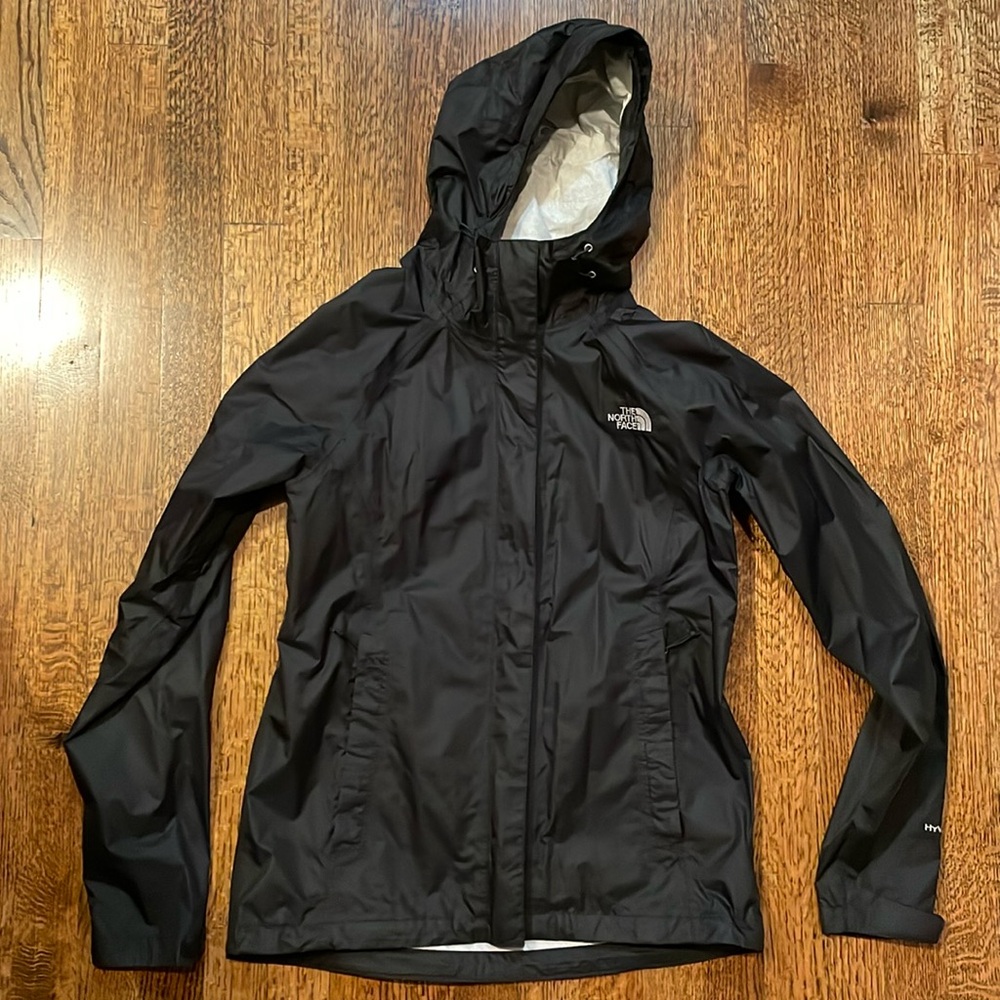 The North Face Women’s Rain Jacket Size Small